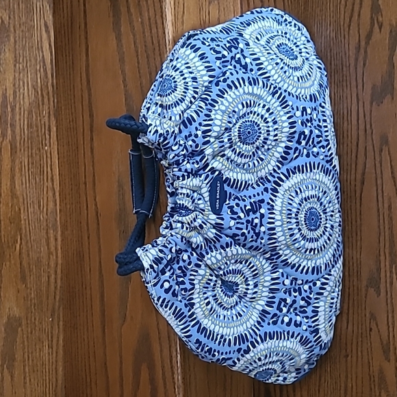 Vera Bradley Large Quilted Hobo Tote Bag - Retired Pattern - Picture 8 of 9